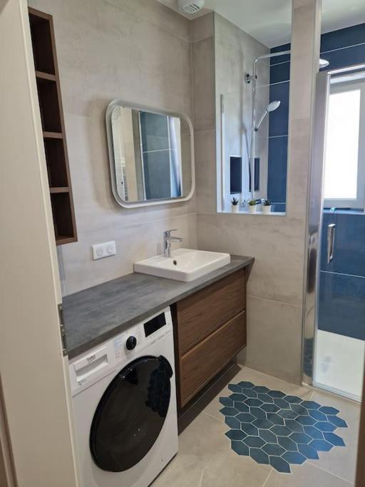 Appartement Cosy Neudorf Climatise Wifi 90M2 Strasburg Zewnętrze zdjęcie